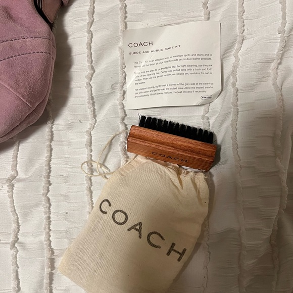 Coach Lavender Pink Suede Hobo Shoulder Bag 9658 - Picture 7 of 9